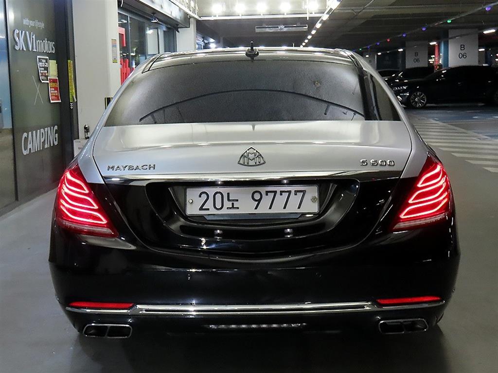 Mercedes Benz S Class - Vista 5