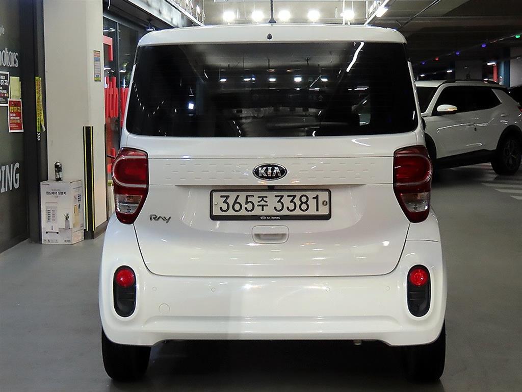 KIA Ray - Vista 5