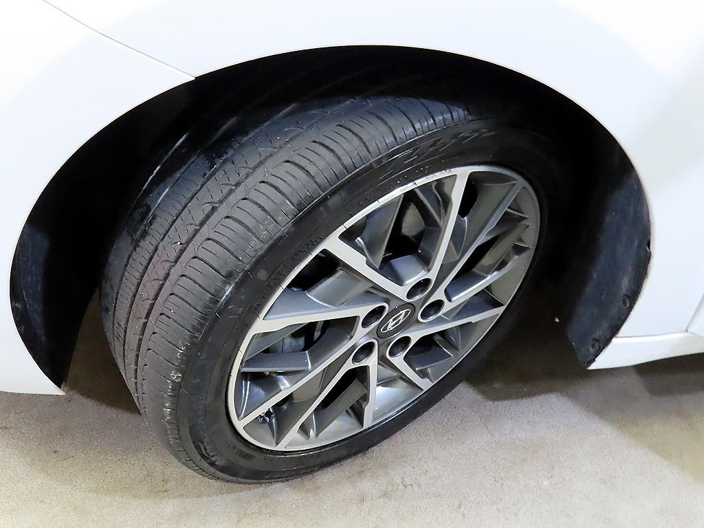 HYUNDAI Avante 2020 Blanco - Importación desde Corea - HF Imports Iquique - Foto 18