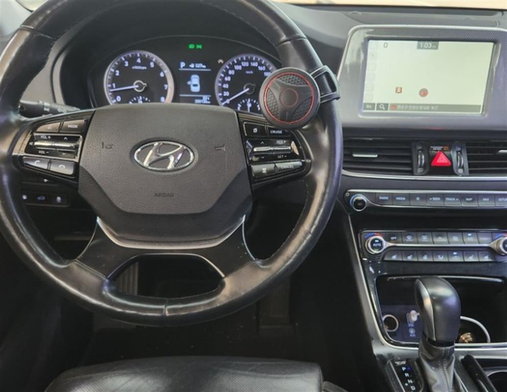 HYUNDAI Grandeur - Vista 4
