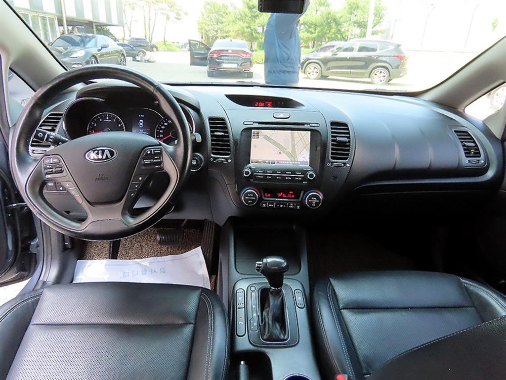 KIA K3 - Vista 7