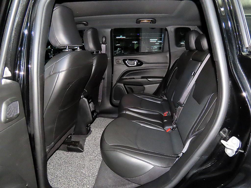 Jeep Compass - Vista 7