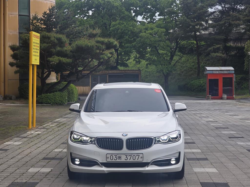 BMW Gran Turismo 2017 Blanco - Importación desde Corea - HF Imports Iquique - Foto 1