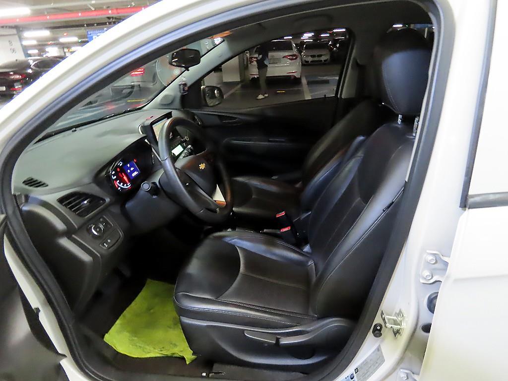 Chevrolet Spark - Vista 6