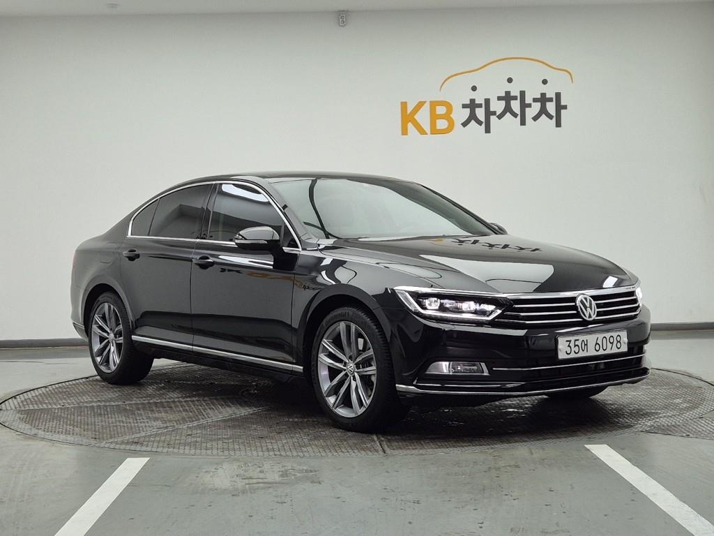Volkswagen Passat - Vista 2