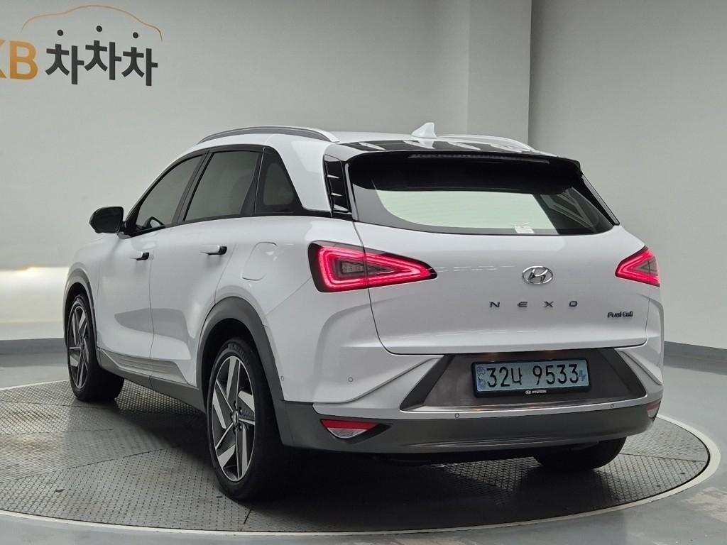 HYUNDAI Nexo - Vista 2