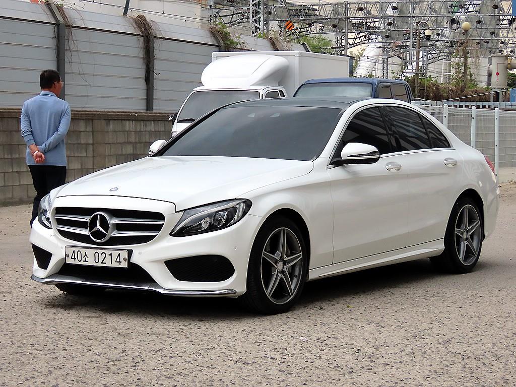 Mercedes Benz C Class - Vista 2