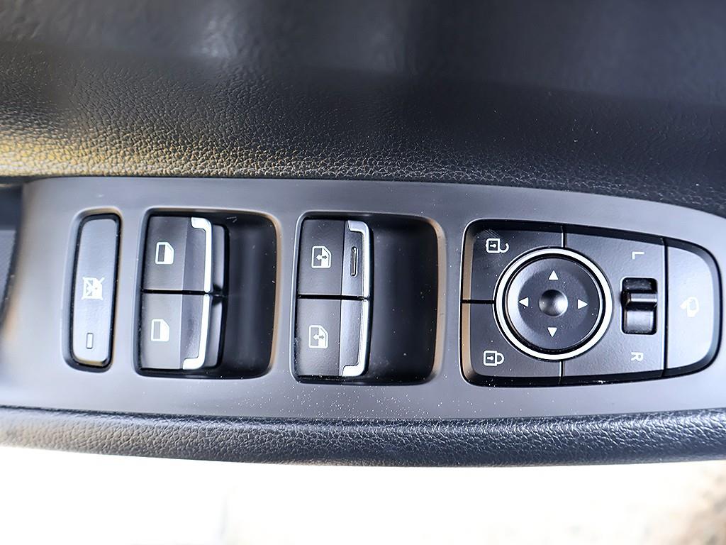 HYUNDAI Grandeur 2019 Negro - Importación desde Corea - HF Imports Iquique - Foto 12