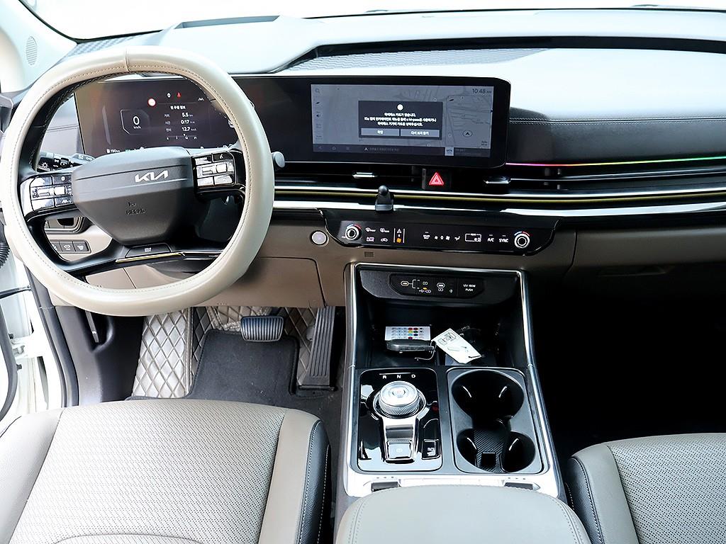 KIA Carnival - Vista 9
