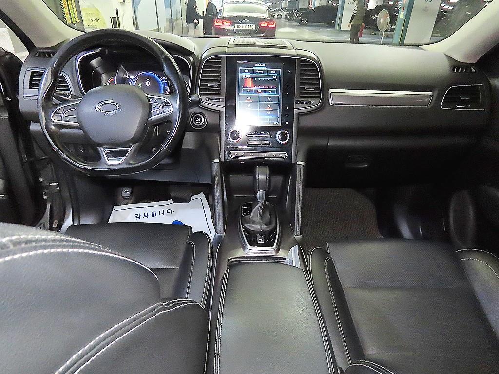 SAMSUNG QM6 - Vista 10