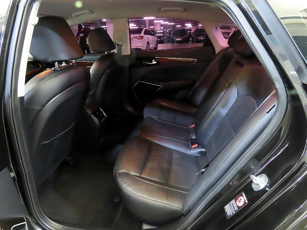 KIA K7 - Vista 7