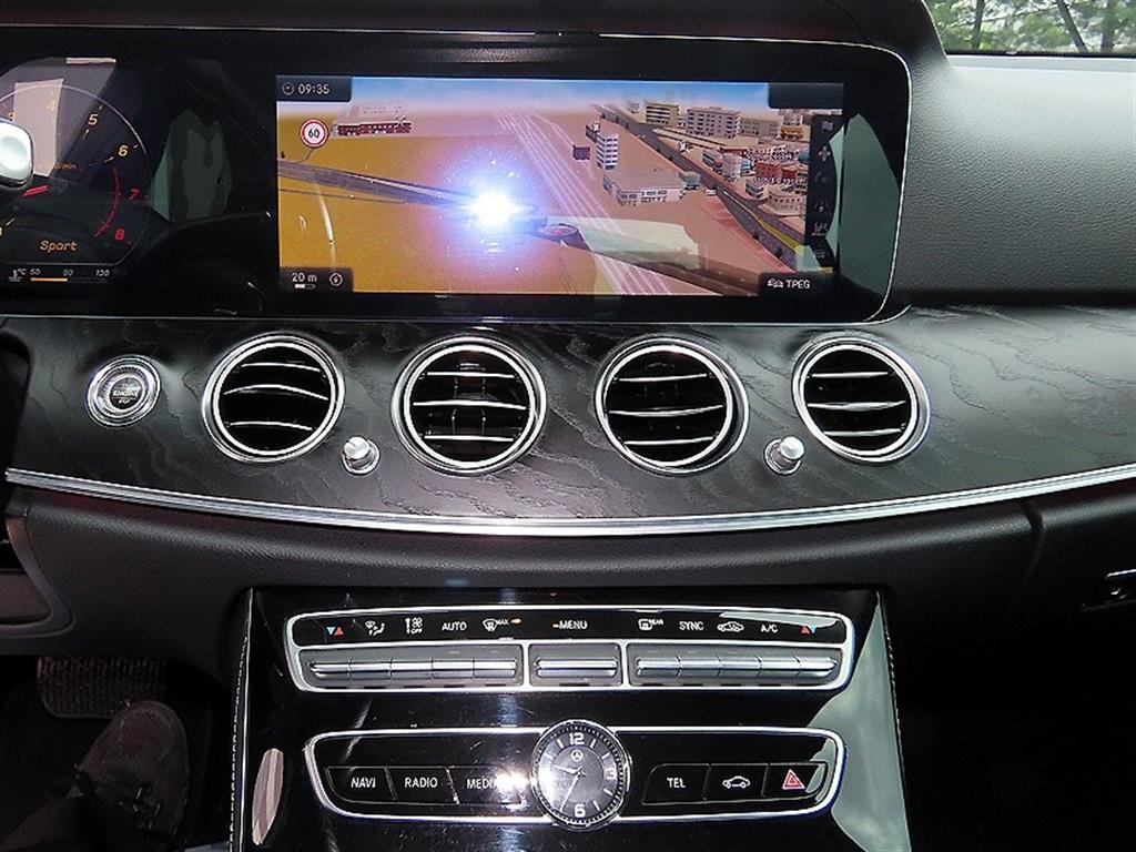 Mercedes Benz E class 2017 Blanco - Importación desde Corea - HF Imports Iquique - Foto 14