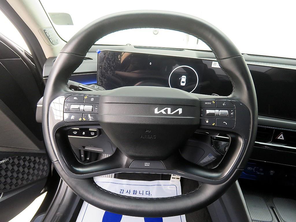 KIA K8 - Vista 10