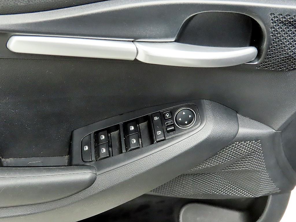 KIA Seltos - Vista 11