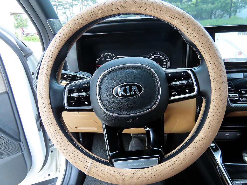 KIA Sorento - Vista 8