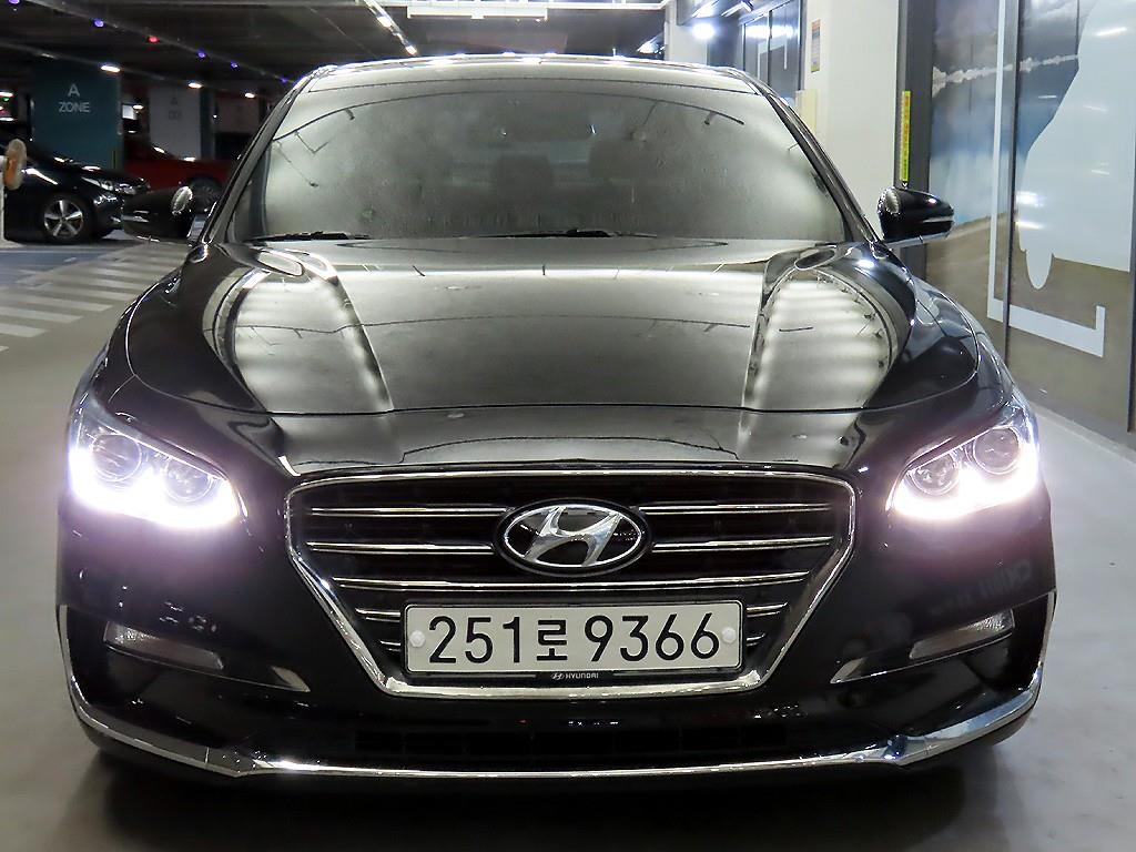 HYUNDAI Grandeur - Vista 2