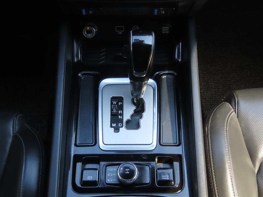 Ssangyong Rexton 2018 Negro - Importación desde Corea - HF Imports Iquique - Foto 13