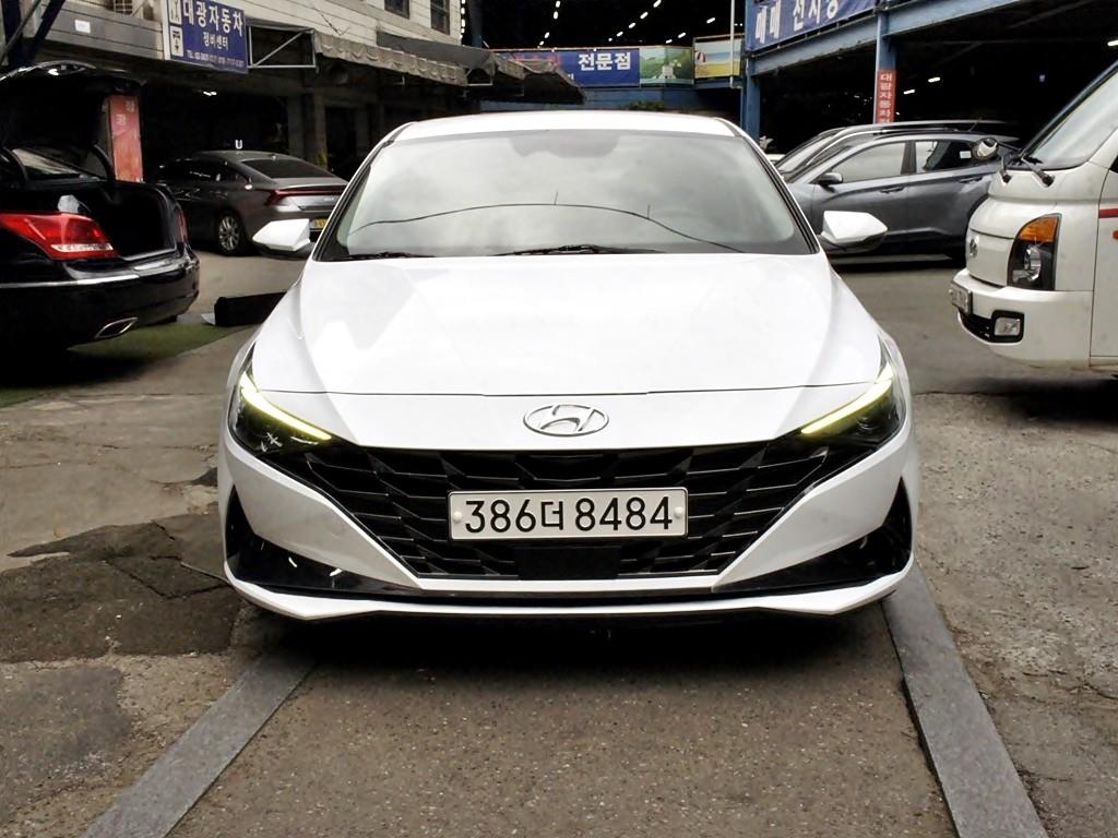HYUNDAI Avante 2021 Blanco - Importación desde Corea - HF Imports Iquique - Foto 1