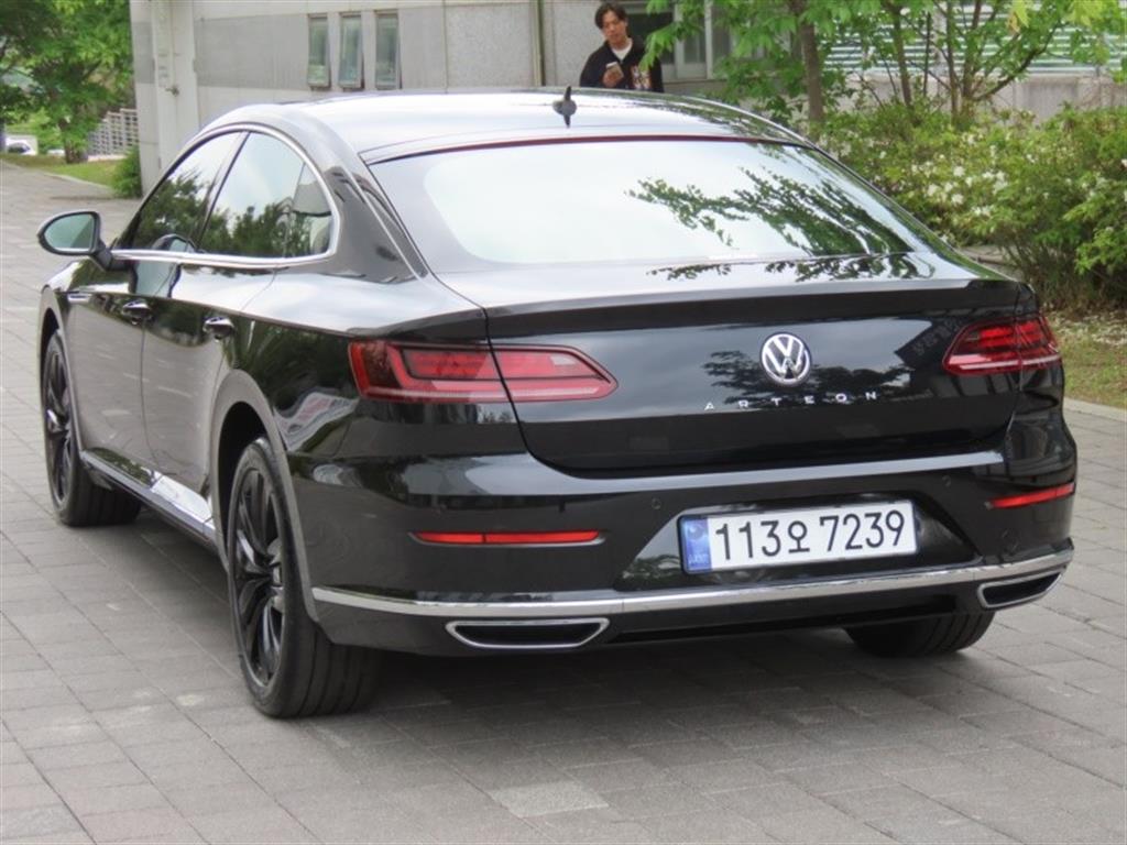 Volkswagen Arteon - Vista 7