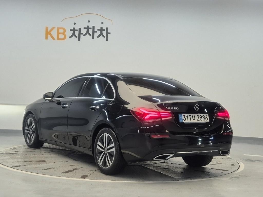 Mercedes Benz A Class - Vista 2