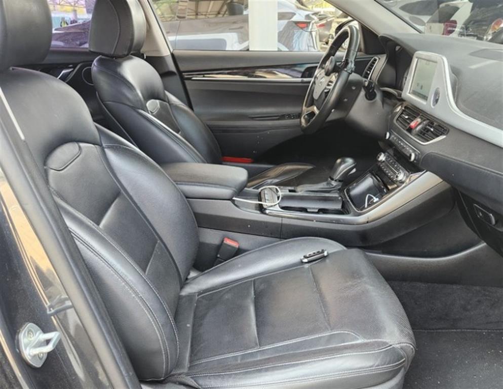 HYUNDAI Grandeur - Vista 9
