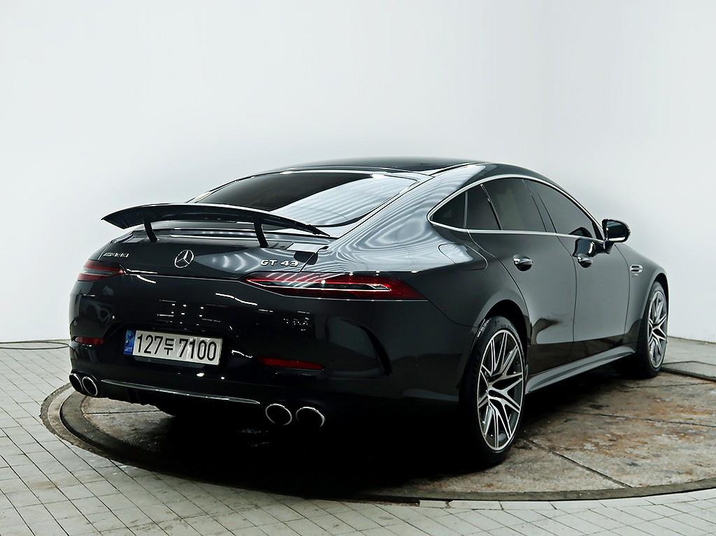 Mercedes Benz AMG GT - Vista 7