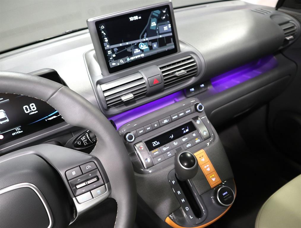 HYUNDAI Casper - Vista 11