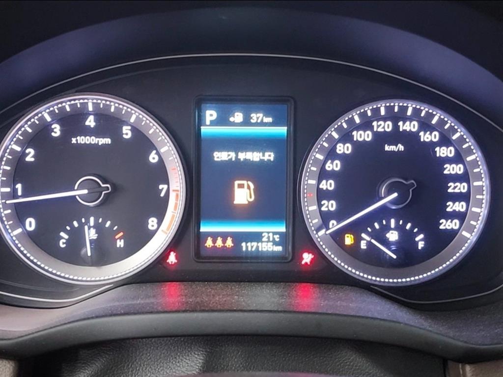 HYUNDAI Grandeur - Vista 2