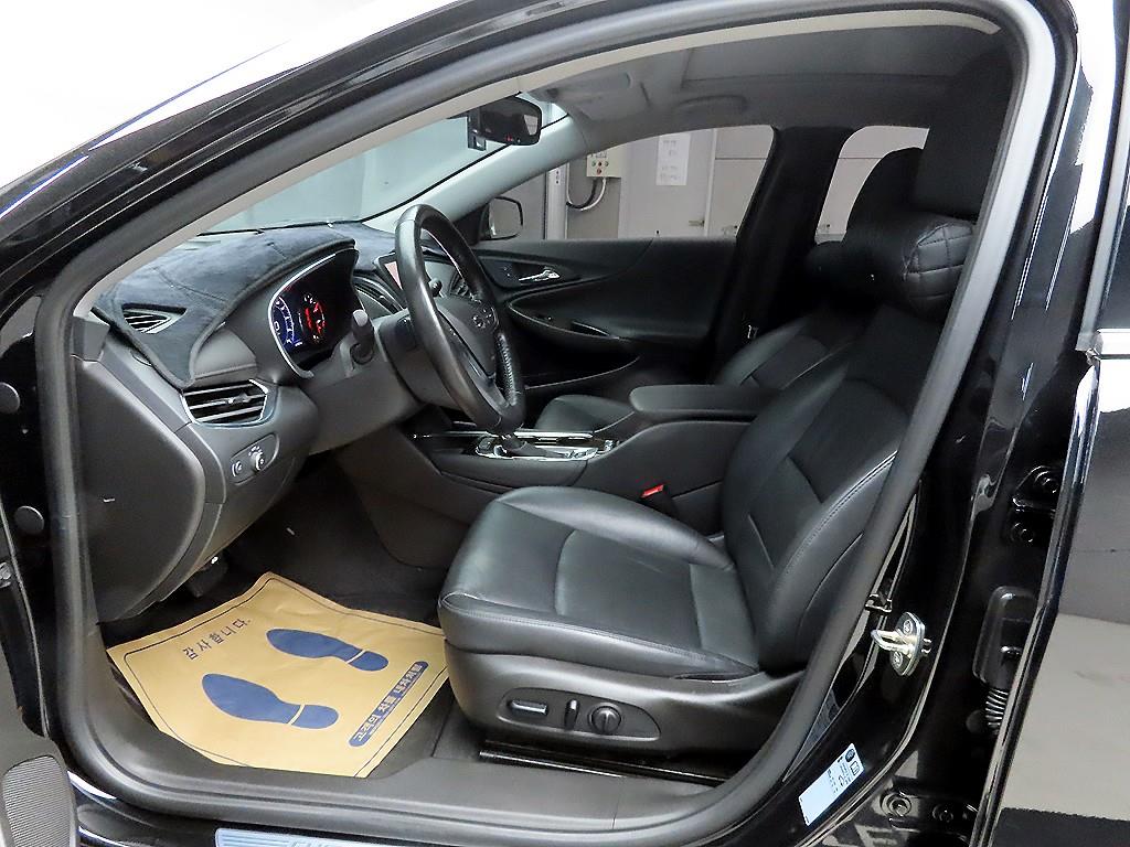 Chevrolet Malibu - Vista 5