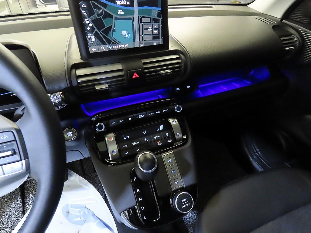 HYUNDAI Casper - Vista 11