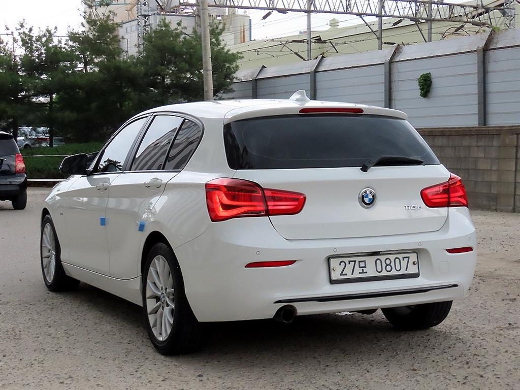BMW 1 series - Vista 3