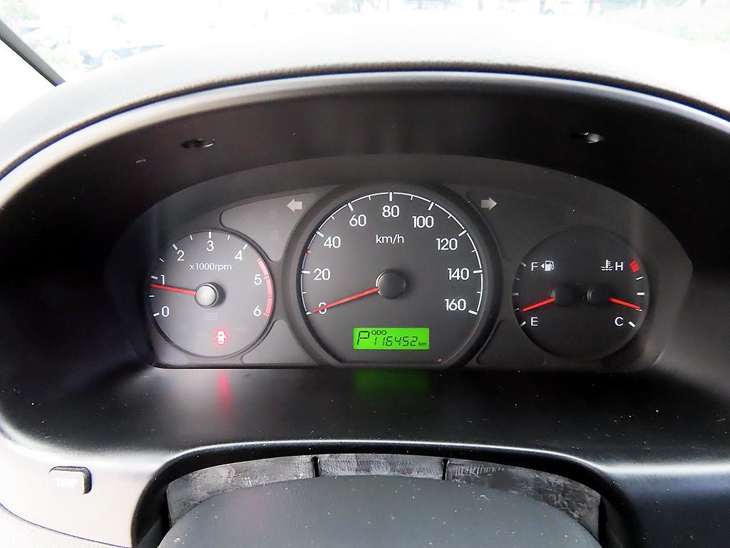 HYUNDAI Starex - Vista 10