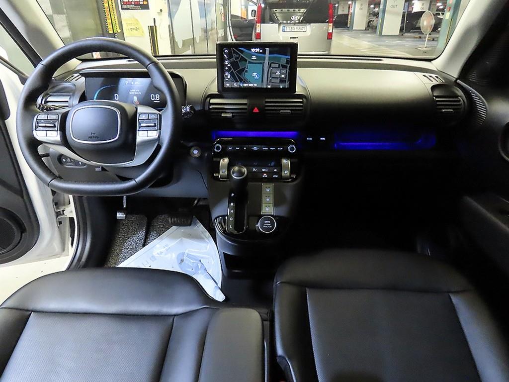 HYUNDAI Casper - Vista 10