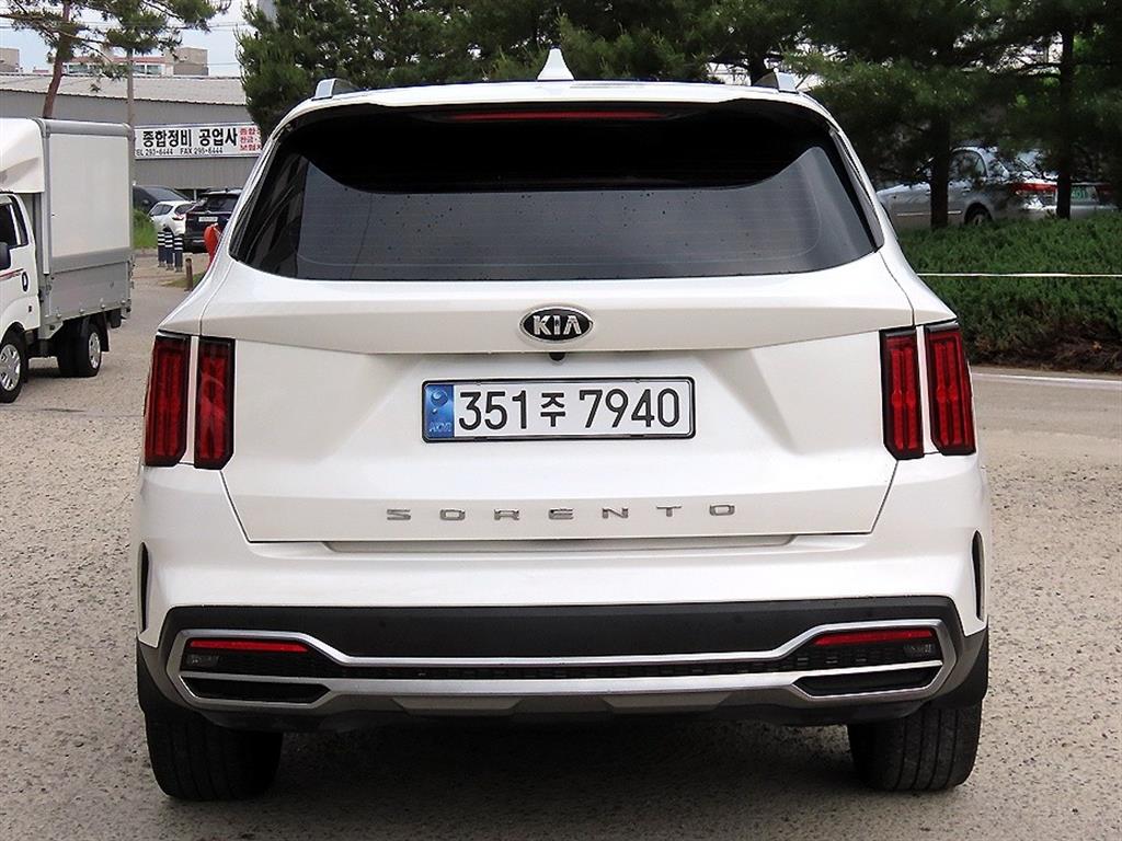 KIA Sorento - Vista 4