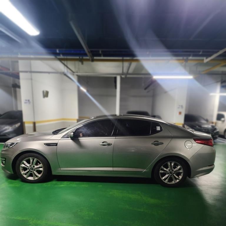 KIA K5 - Vista 4