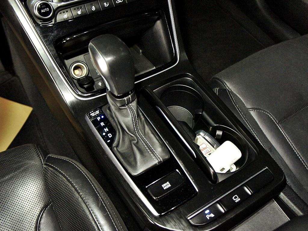 HYUNDAI Grandeur 2019 Negro - Importación desde Corea - HF Imports Iquique - Foto 11
