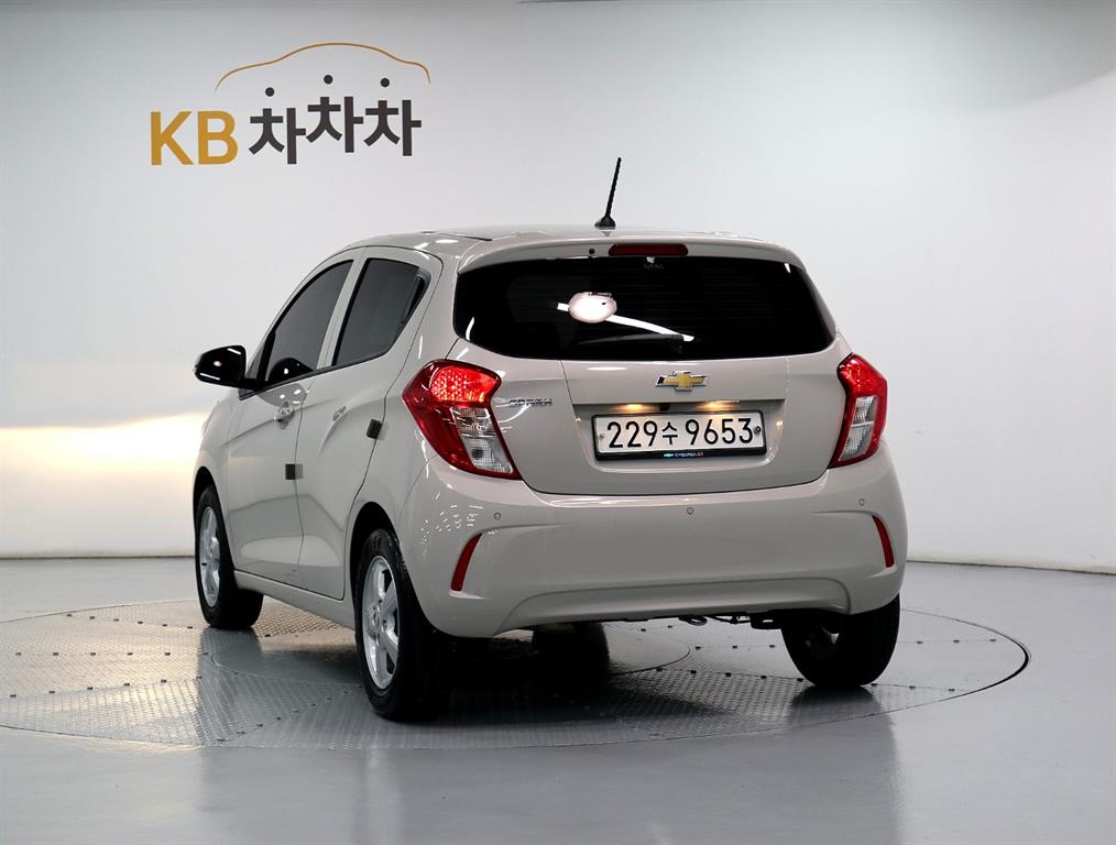 Chevrolet Spark - Vista 4
