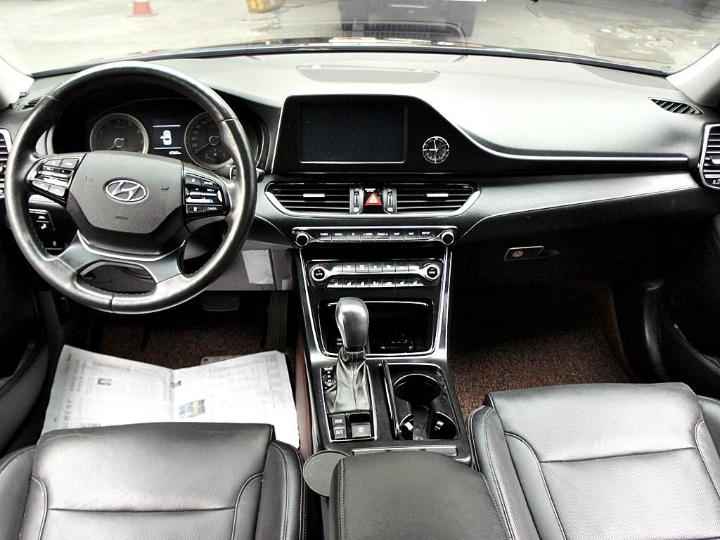 HYUNDAI Grandeur 2019 Negro - Importación desde Corea - HF Imports Iquique - Foto 7