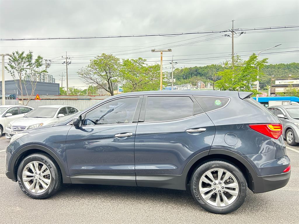HYUNDAI Santa Fe - Vista 7