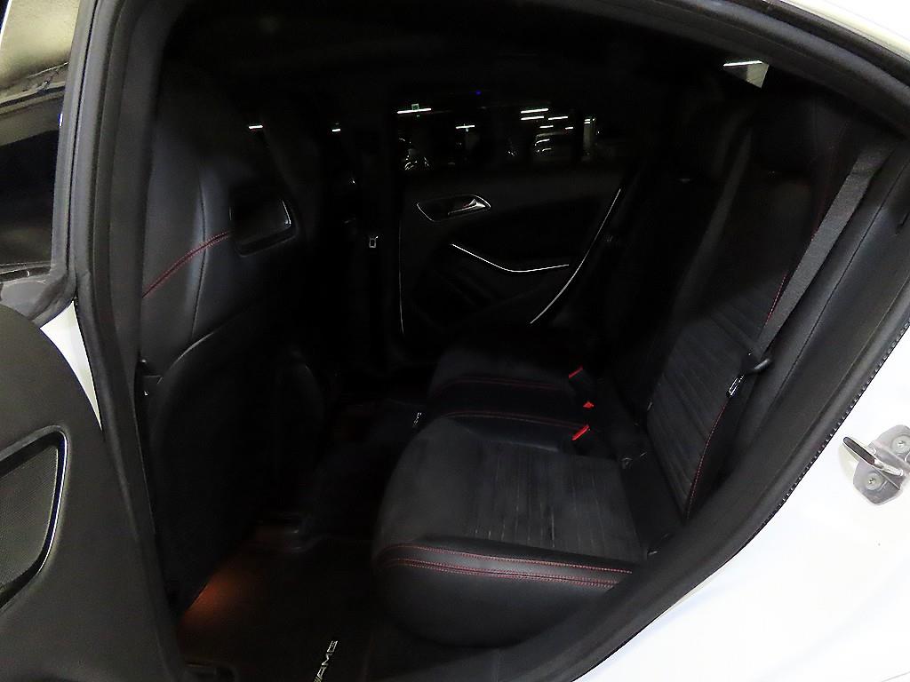 Mercedes Benz CLA Class - Vista 7