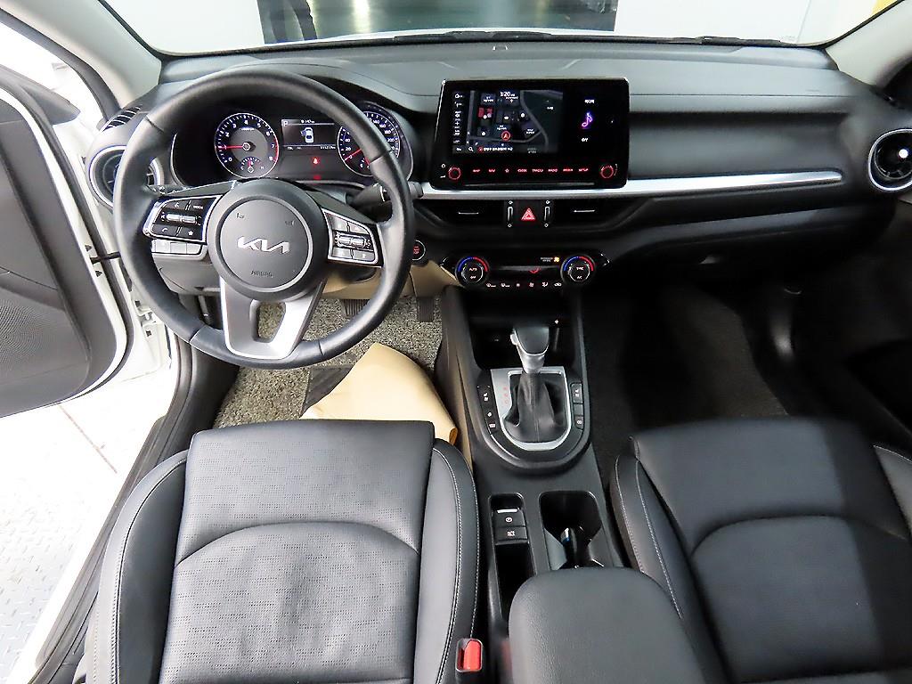 KIA K3 - Vista 7