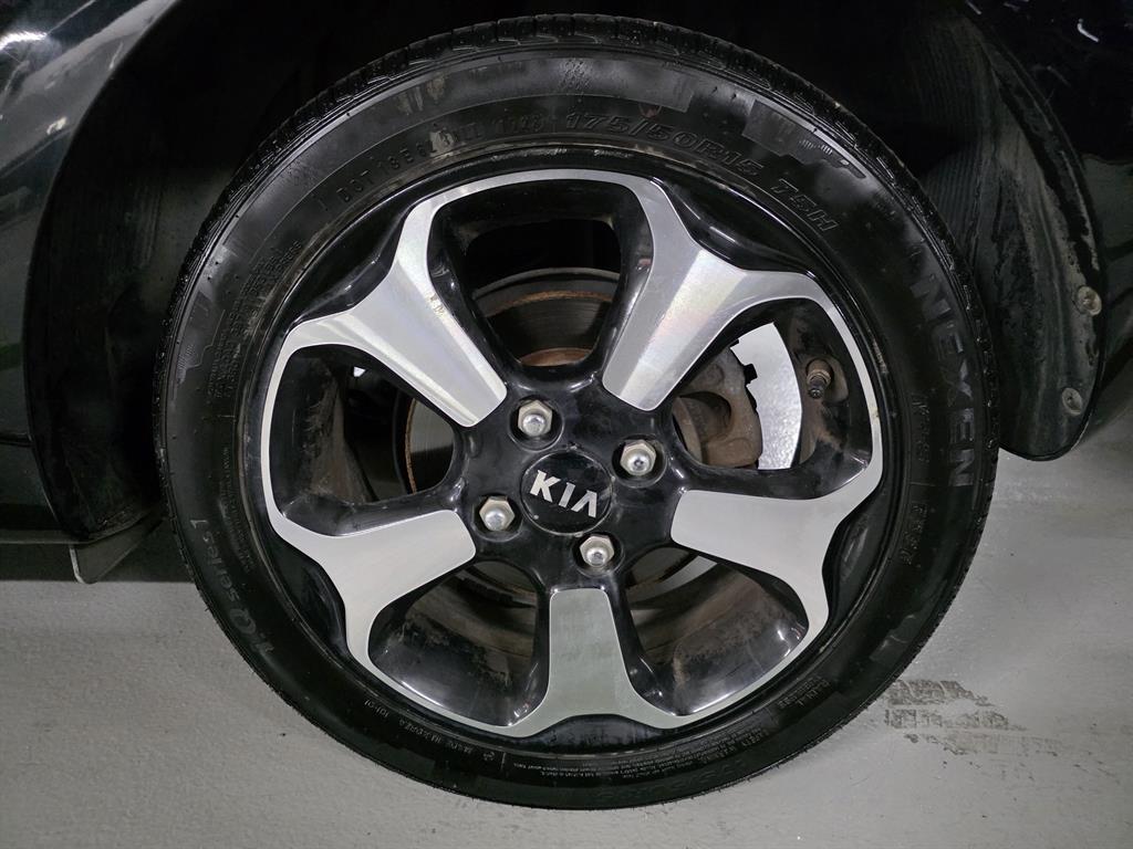KIA Ray 2016 Negro - Importación desde Corea - HF Imports Iquique - Foto 19