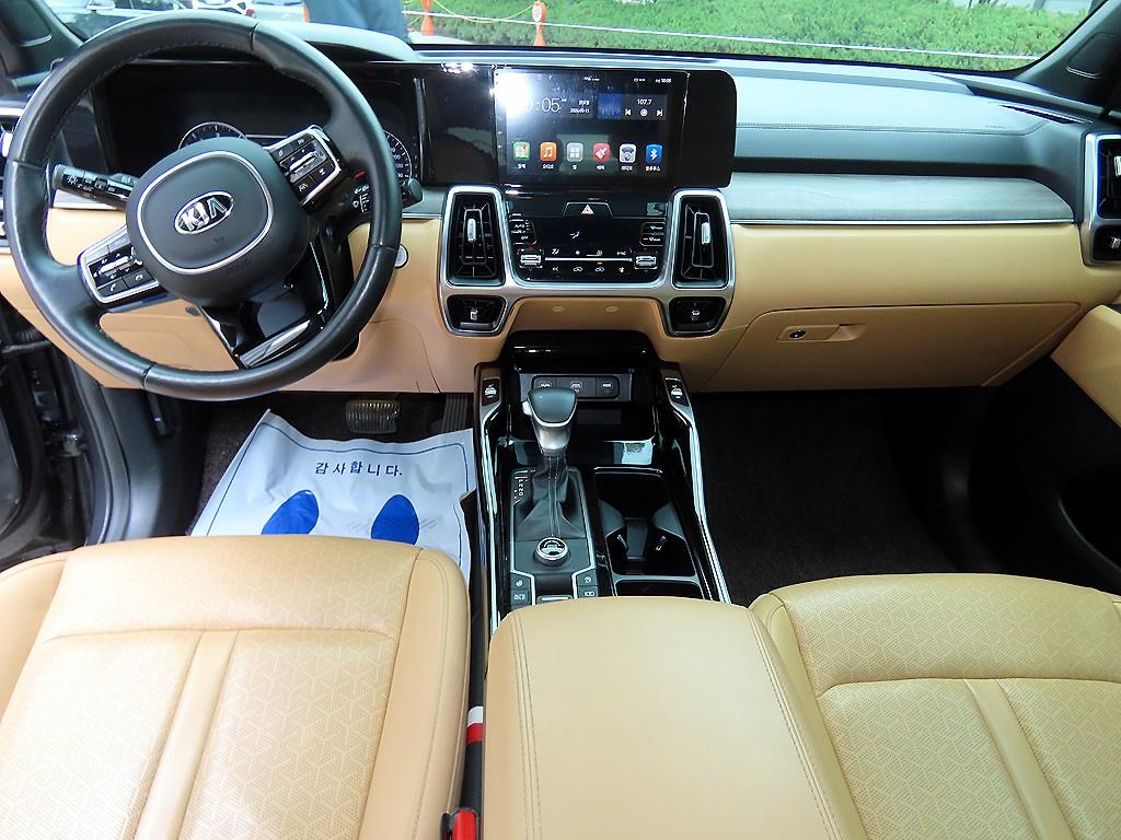 KIA Sorento - Vista 7