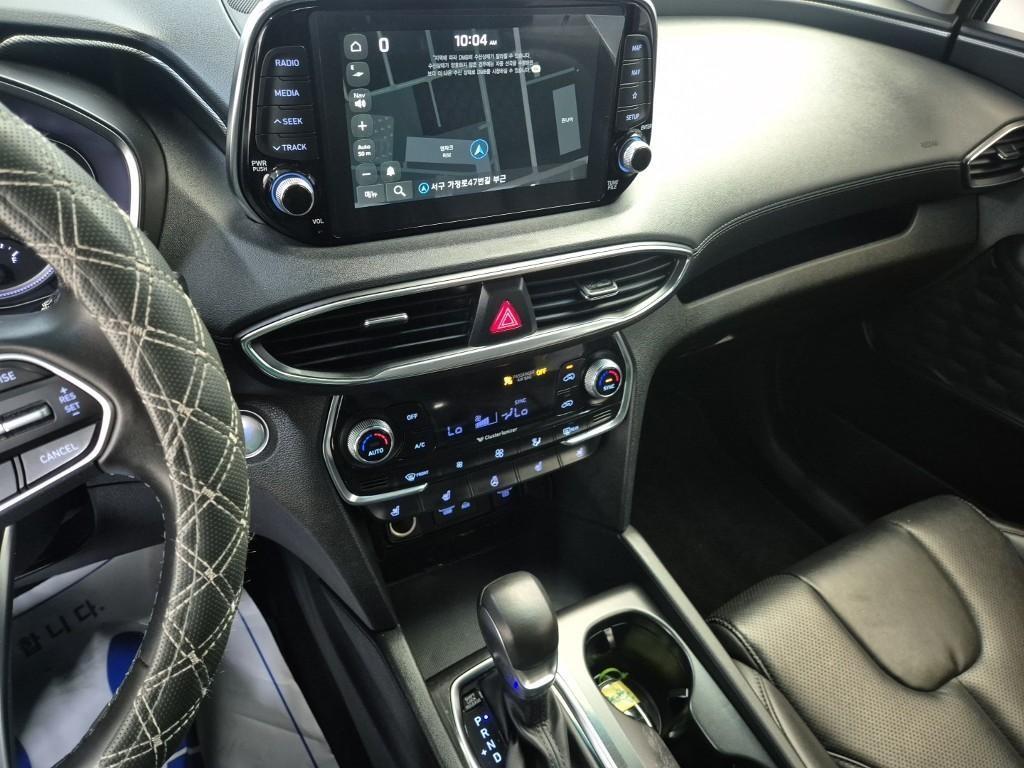 HYUNDAI Santa Fe - Vista 10