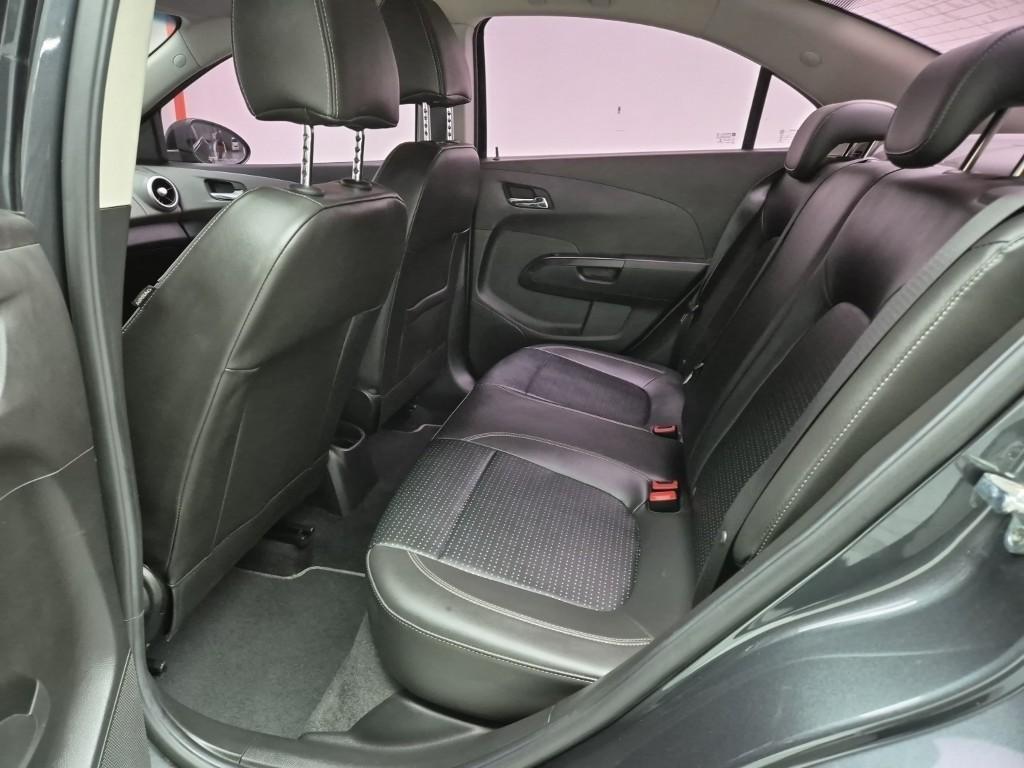 Chevrolet Abeo 2017 Gris - Importación desde Corea - HF Imports Iquique - Foto 19