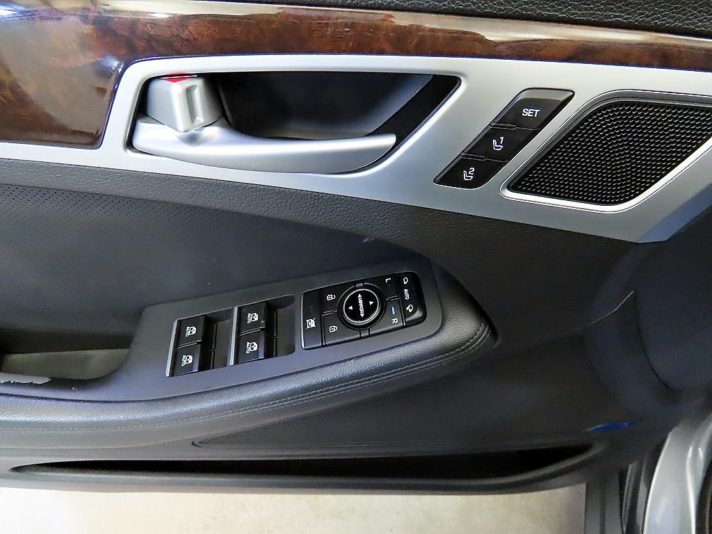 HYUNDAI Genesis 2015 Gris - Importación desde Corea - HF Imports Iquique - Foto 13