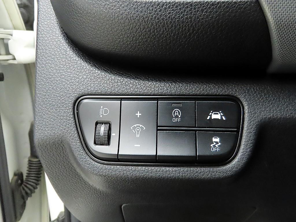 KIA Seltos - Vista 12