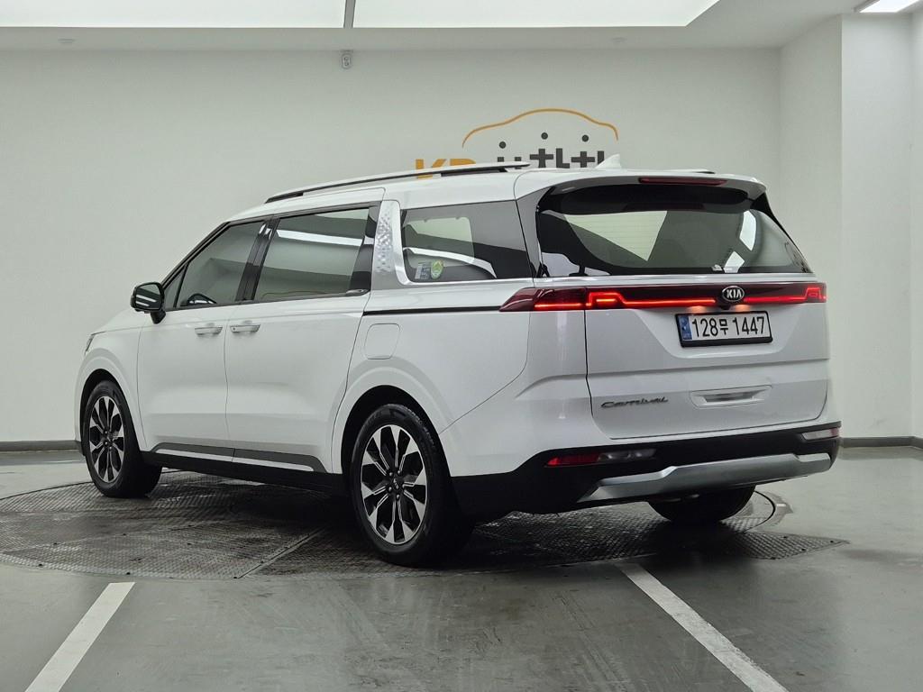 KIA Carnival - Vista 3