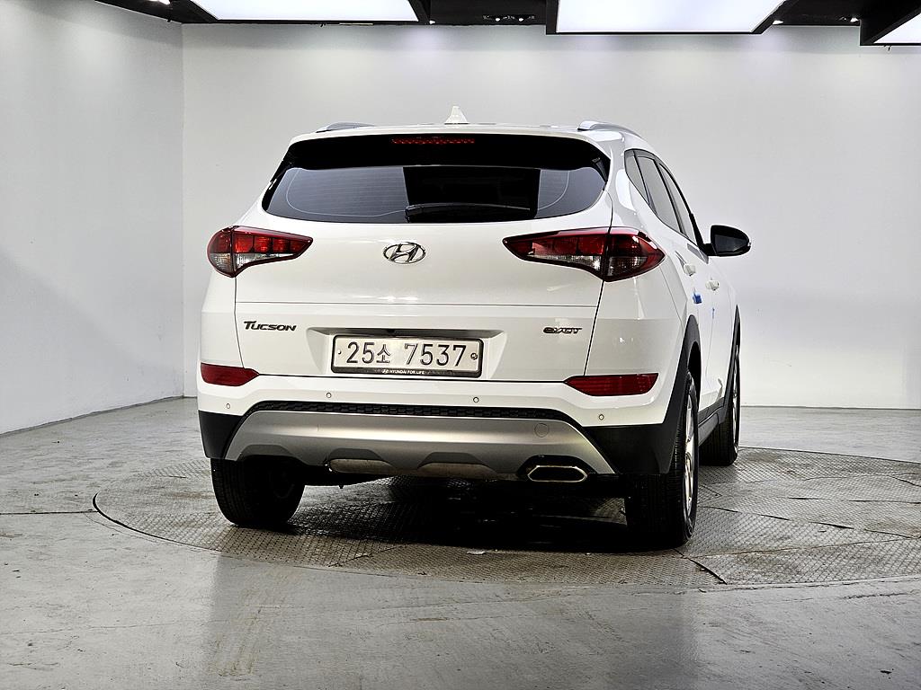 HYUNDAI Tucson - Vista 3