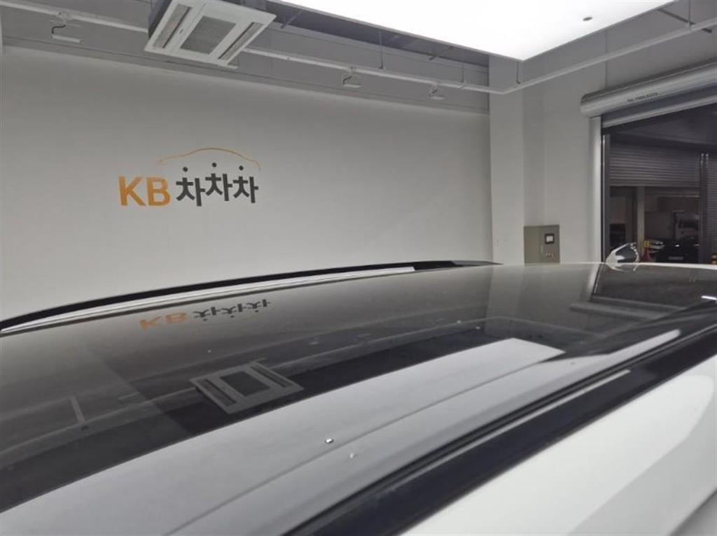 Land Rover Discovery Sports 2023 Blanco - Importación desde Corea - HF Imports Iquique - Foto 13